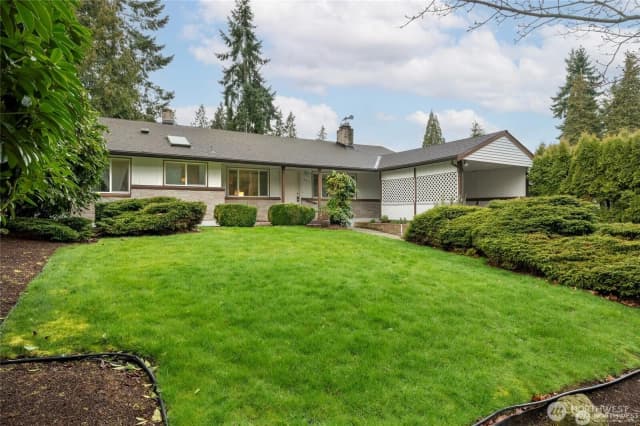 Property photo for 19513 Meridian Avenue N, Shoreline