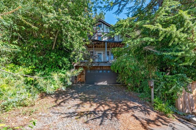 Property photo for 4810 54th Avenue Sw, Seattle