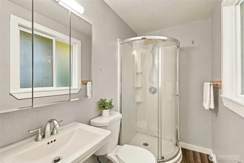 Property photo for 21501 Marine Drive, Stanwood photo 14