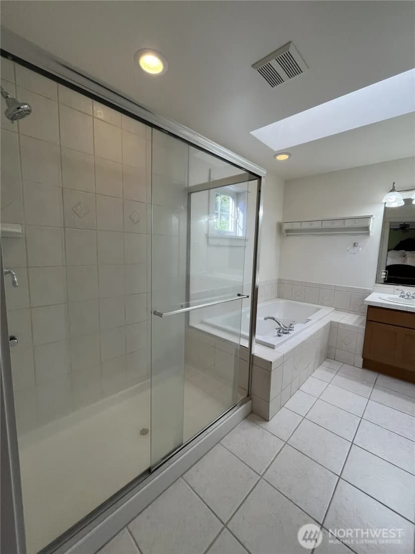 Property photo for 1163 Ne Wing Point Way, Bainbridge Island photo 24