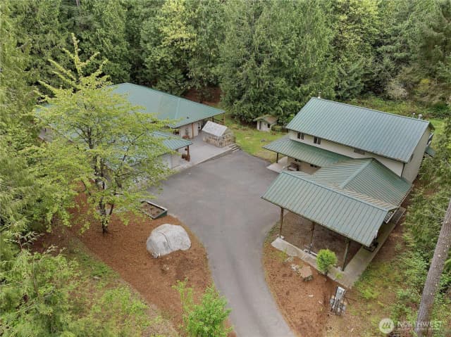 Property photo for 4460 278th Avenue Ne, Redmond photo 2