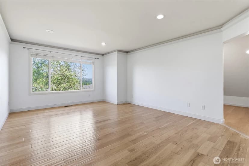 Property photo for 24312 Main Drive, Sammamish photo 17