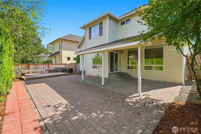 Property photo for 24312 Main Drive, Sammamish photo 5
