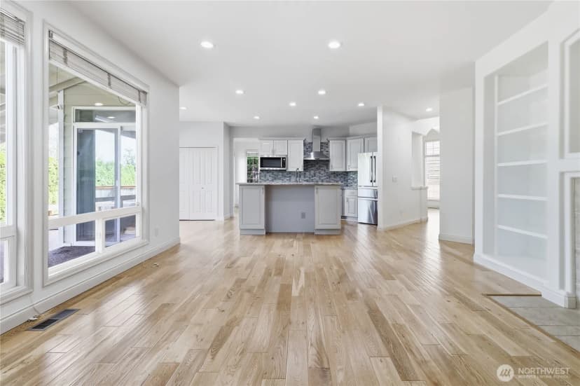 Property photo for 24312 Main Drive, Sammamish photo 10