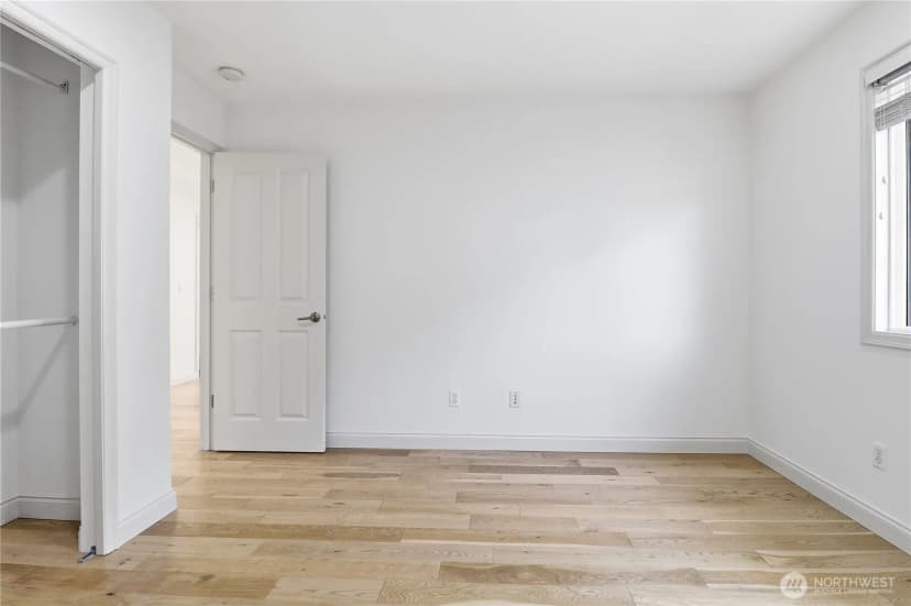 Property photo for 24312 Main Drive, Sammamish photo 21