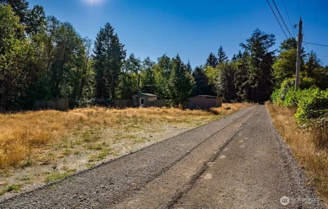 Property photo for 4237 88th Avenue Sw, Olympia photo 3