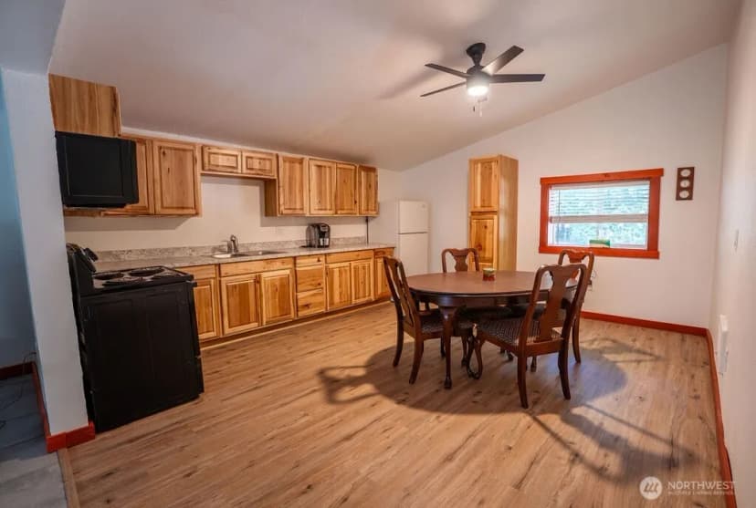 Property photo for 4237 88th Avenue Sw, Olympia photo 11