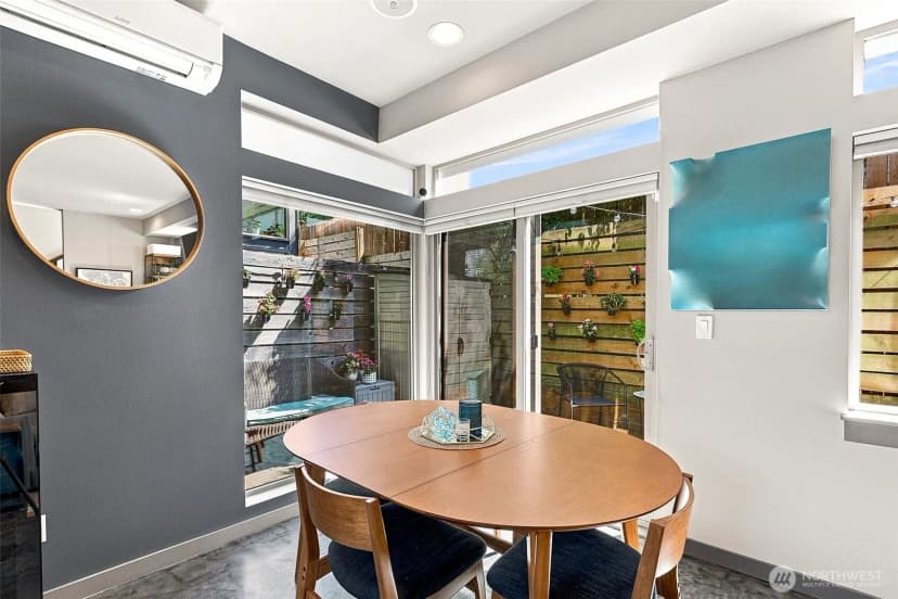 Property photo for 310 21st Avenue #b, Seattle photo 5
