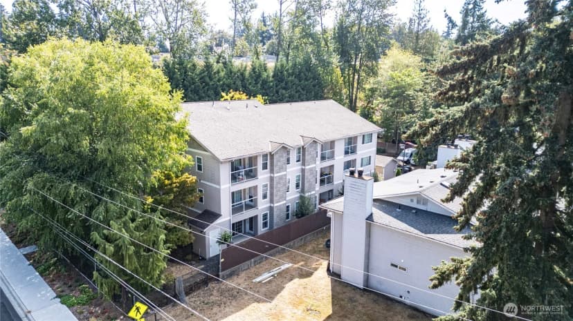 Property photo for 3221 S 208th Street, Sea Tac photo 6