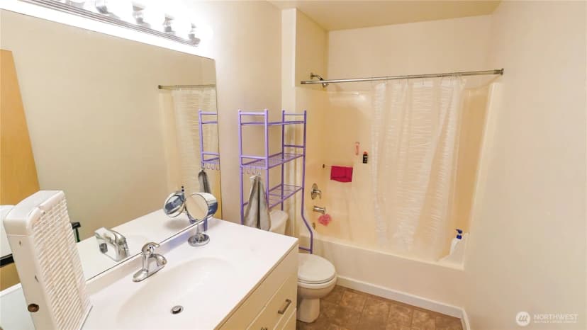 Property photo for 3221 S 208th Street, Sea Tac photo 17