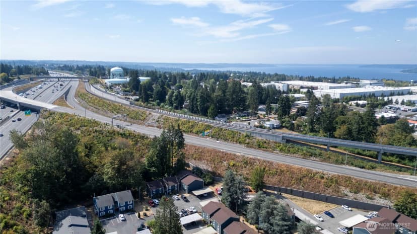 Property photo for 3221 S 208th Street, Sea Tac photo 5