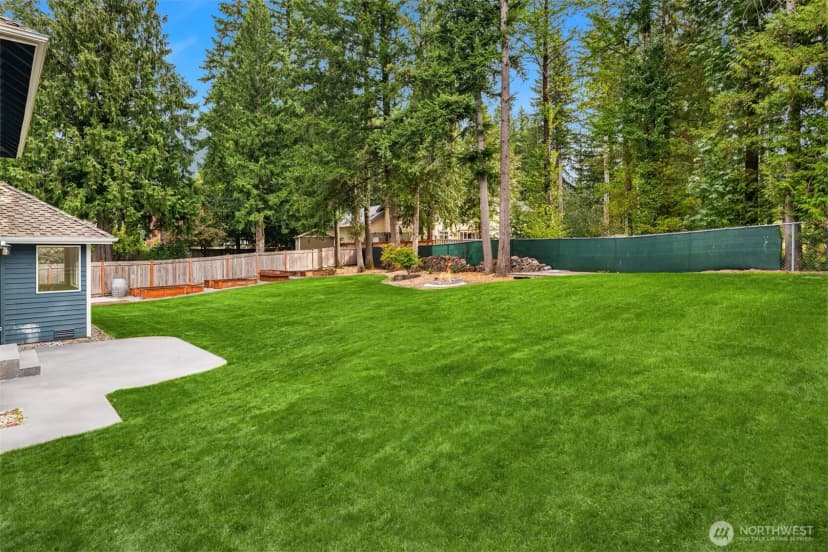 Property photo for 1350 Laforest Drive Se, North Bend photo 18
