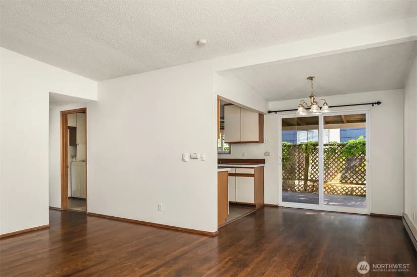 Property photo for 24924 35th Avenue S, Kent photo 20