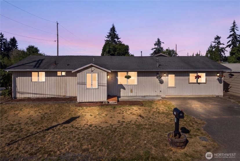 Property photo for 9304 55th Avenue Ne, Marysville