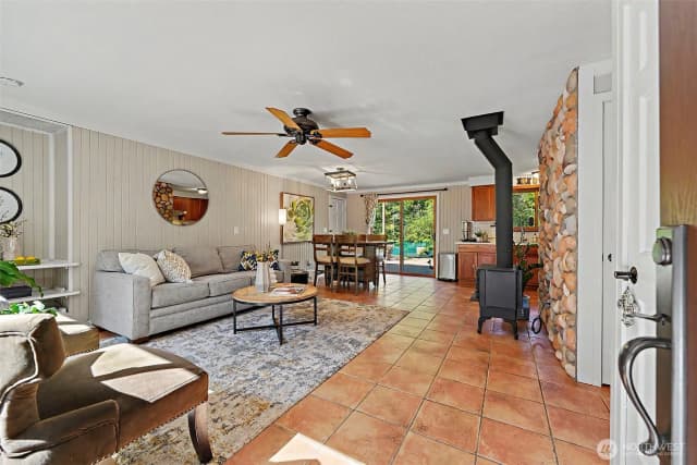 Property photo for 17727 Cedar Falls Road Se, North Bend photo 4