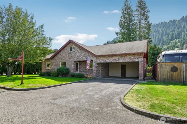 Property photo for 27527 Se 467th Place, Enumclaw photo 4