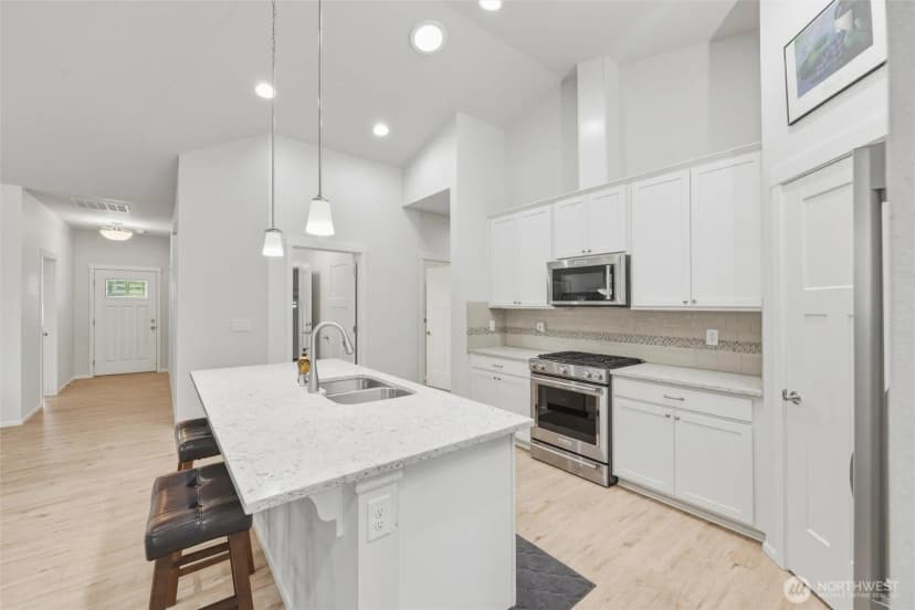 Property photo for 4681 Sierra Street, Mount Vernon photo 12