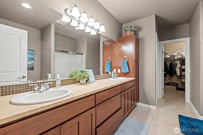 Property photo for 23325 Sunserra Loop Nw #a44, Quincy photo 21