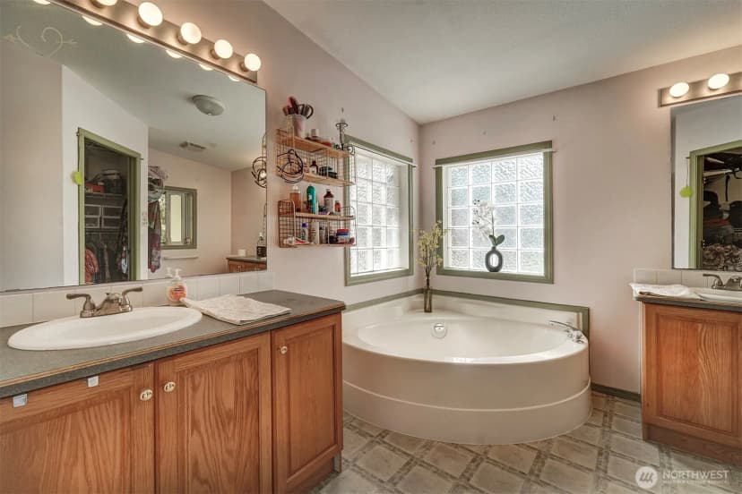 Property photo for 462 Nw Equestrian Drive, Poulsbo photo 21