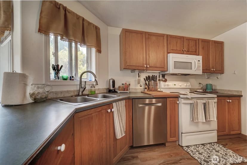 Property photo for 462 Nw Equestrian Drive, Poulsbo photo 16