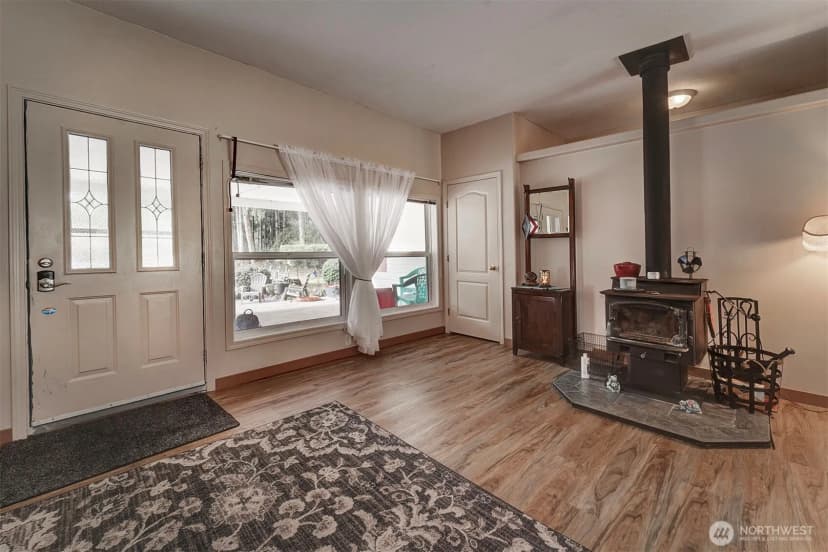 Property photo for 462 Nw Equestrian Drive, Poulsbo photo 8