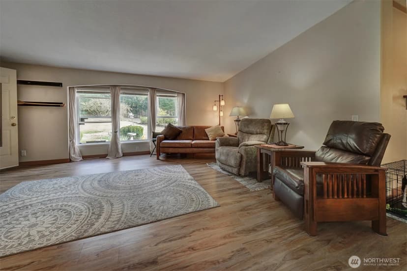 Property photo for 462 Nw Equestrian Drive, Poulsbo photo 9