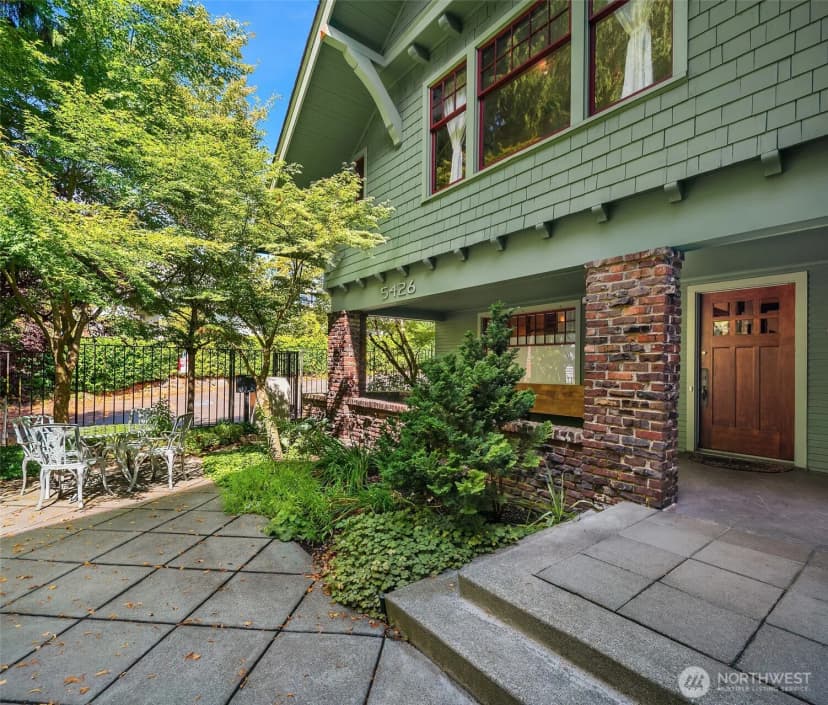 Property photo for 5430 California Avenue Sw #1cu, Seattle photo 6