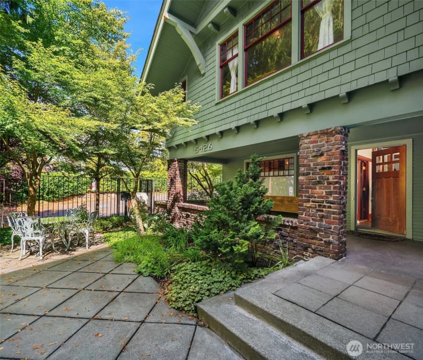 Property photo for 5430 California Avenue Sw #1cu, Seattle photo 7