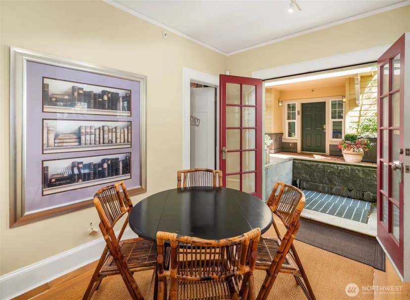 Property photo for 5430 California Avenue Sw #1cu, Seattle photo 21