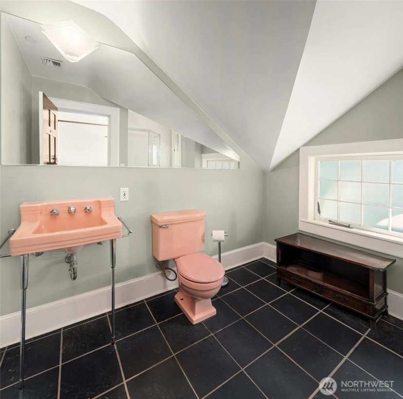 Property photo for 5430 California Avenue Sw #1cu, Seattle photo 29