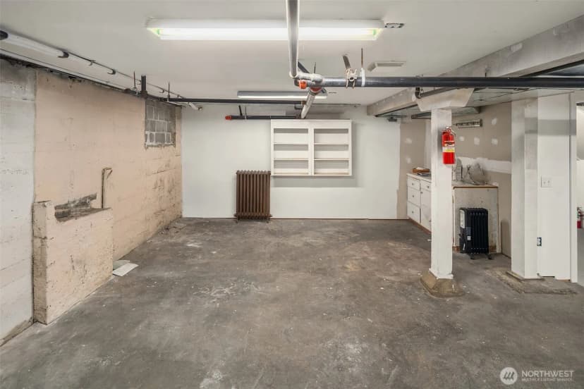 Property photo for 5430 California Avenue Sw #1cu, Seattle photo 34