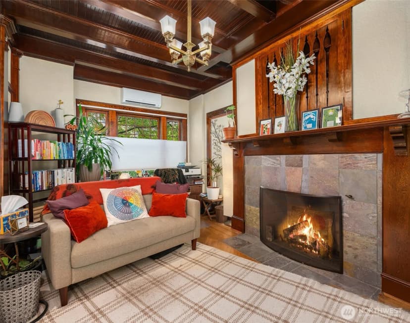 Property photo for 5430 California Avenue Sw #1cu, Seattle photo 17