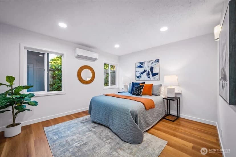 Property photo for 14346 Interlake Avenue N, Seattle photo 21