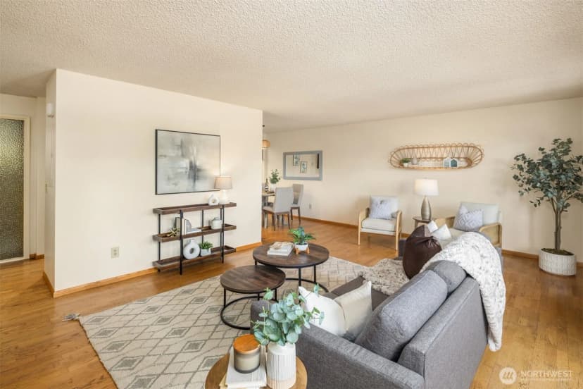 Property photo for 7064 35th Avenue Ne #22, Seattle photo 10