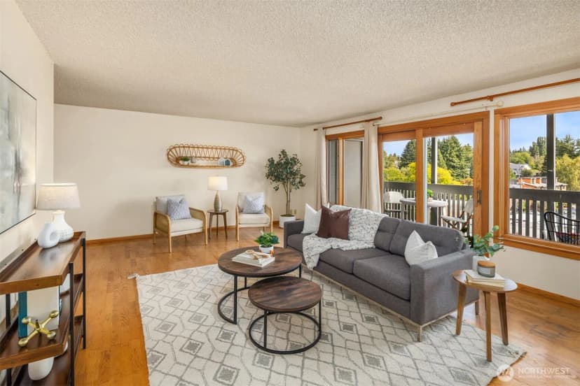 Property photo for 7064 35th Avenue Ne #22, Seattle photo 9