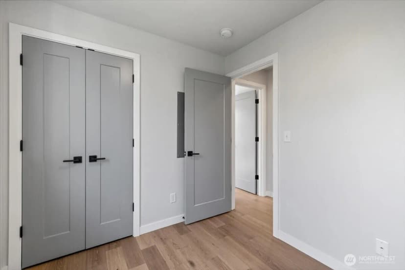 Property photo for 2440 Nw 60th Street #a, Seattle photo 10