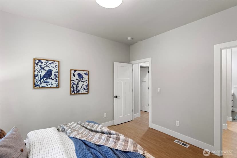 Property photo for 9554 Phillips Road Se, Port Orchard photo 25