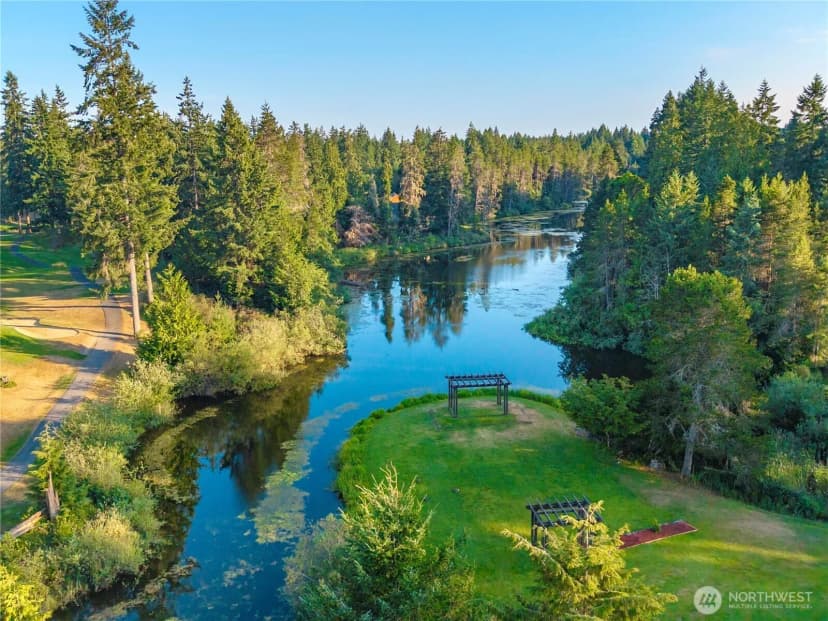 Property photo for 3947 Flat Top Drive, Bremerton photo 36