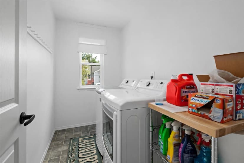 Property photo for 1598 Sw Victory Street, Oak Harbor photo 31