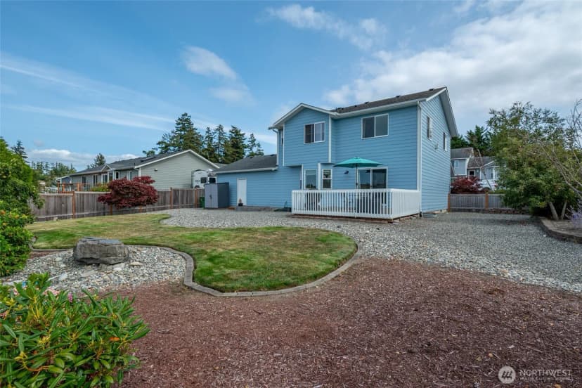 Property photo for 1598 Sw Victory Street, Oak Harbor photo 33
