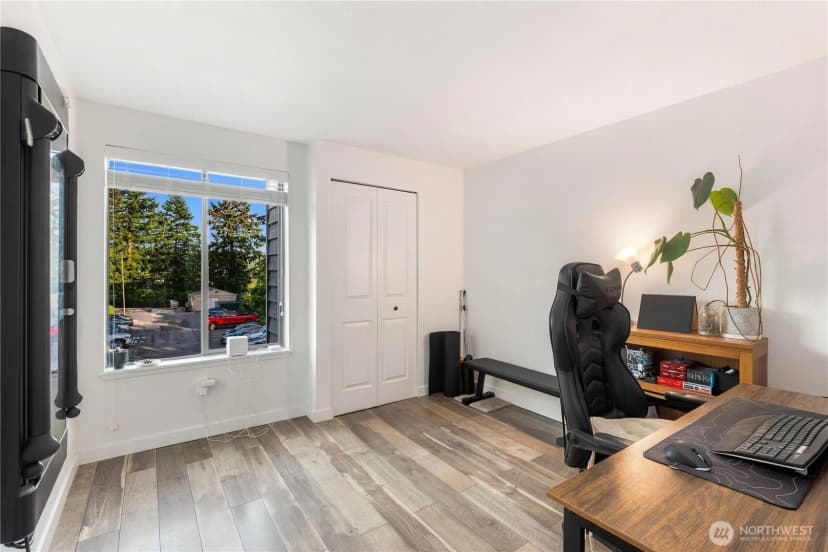 Property photo for 701 Sw 5th Court #b301, Renton photo 24