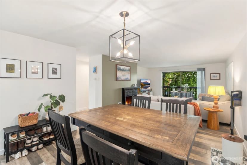 Property photo for 701 Sw 5th Court #b301, Renton photo 14