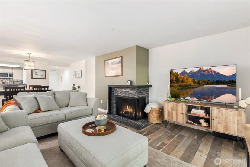 Property photo for 701 Sw 5th Court #b301, Renton photo 18
