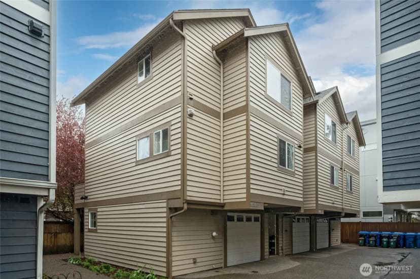 Property photo for 8509 Midvale Avenue N #c, Seattle photo 30