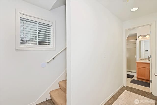 Property photo for 8509 Midvale Avenue N #c, Seattle photo 3