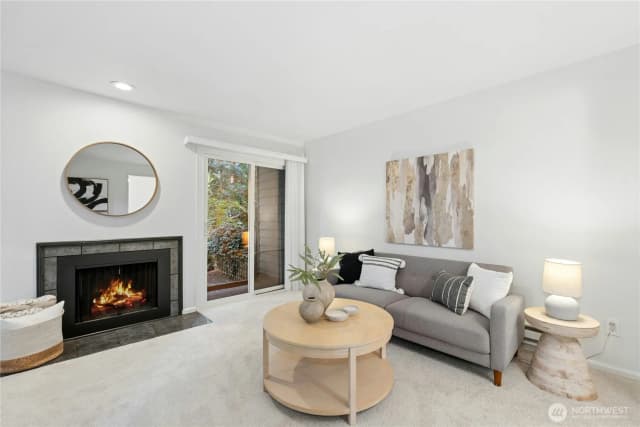 Property photo for 3033 127th Place Se #i11, Bellevue photo 5