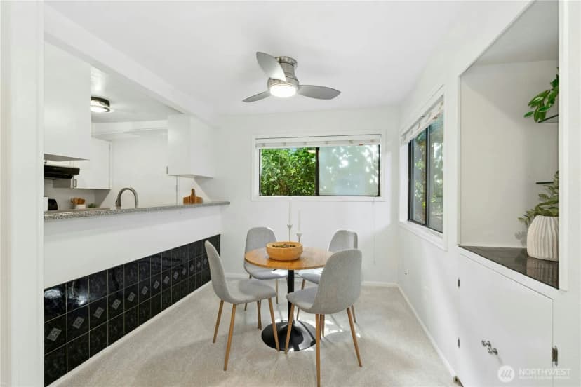 Property photo for 3033 127th Place Se #i11, Bellevue photo 9
