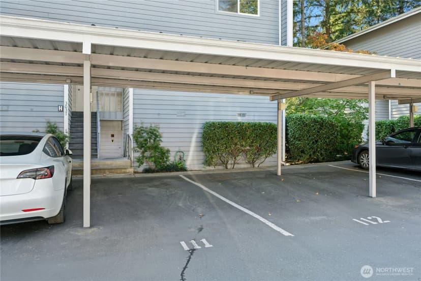 Property photo for 3033 127th Place Se #i11, Bellevue photo 19