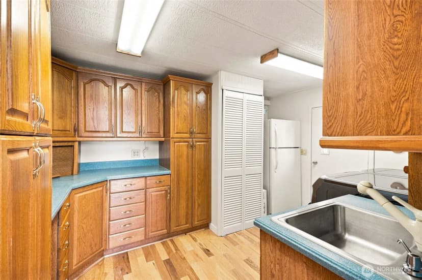 Property photo for 19401 127th Avenue Ne, Bothell photo 27