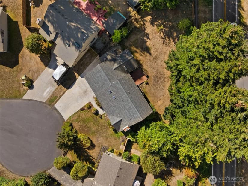 Property photo for 857 Westminster Drive Ne, Olympia photo 24